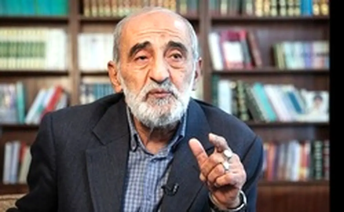 پیشنهاد قابل تقدیر حسین شریعتمداری: سپاه، پلیس و بسیج را آتش به اختیار کنید تا حرامخواران‌ اقلام بهداشتی را قلع و قمع کنند