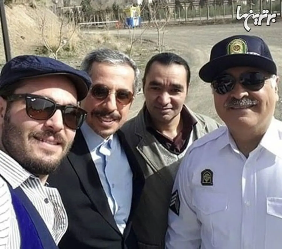 عکس سلفی از پشت صحنه مجموعه اتاق عمل مهران مدیری