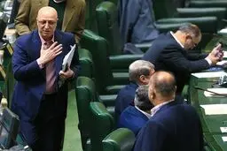 سوال از وزیر علوم در مجلس کلید خورد
