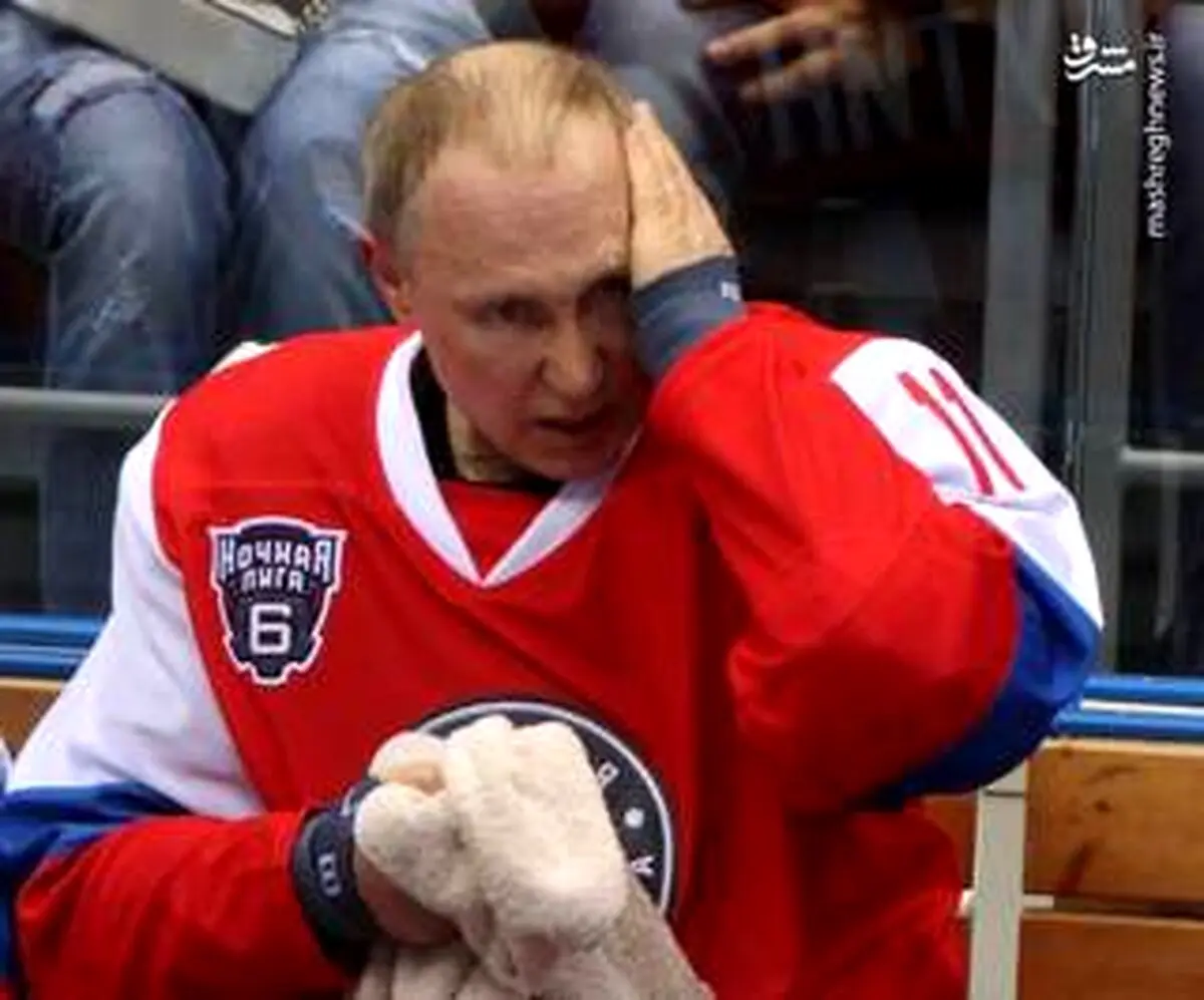 زمین خوردن پوتین در مسابقه هاکی!/تصاویر