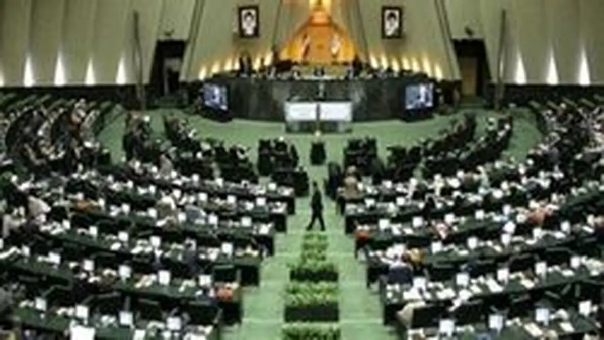 رقابت پیچیده زاکانی و قالیباف در پارلمان؛ مجلس یازدهم چند فراکسیونی است؟