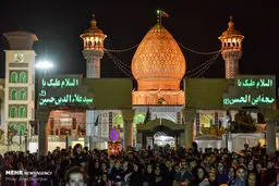 عزاداران حسینی در حرم حضرت سید علاءالدین حسین(ع) / تصاویر