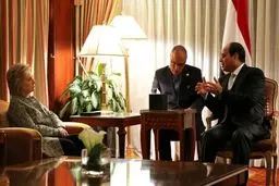 دیدار هیلاری کلینتون و رئیس جمهور مصر/عکس