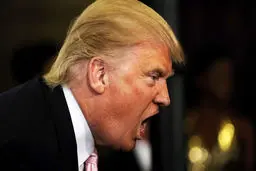 بلومبرگ: ترامپ از روابط خوب ایران و عمان ناراحت است