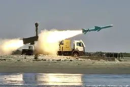 چرا ناوهای آمریکایی در صورت درگیری احتمالی با نیروی دریایی سپاه بازنده هستند؟ + تصاویر