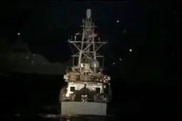 پاسخ فارسی ناو آمریکایی به هشدار شبانه نیروی دریایی سپاه! + جزئیات