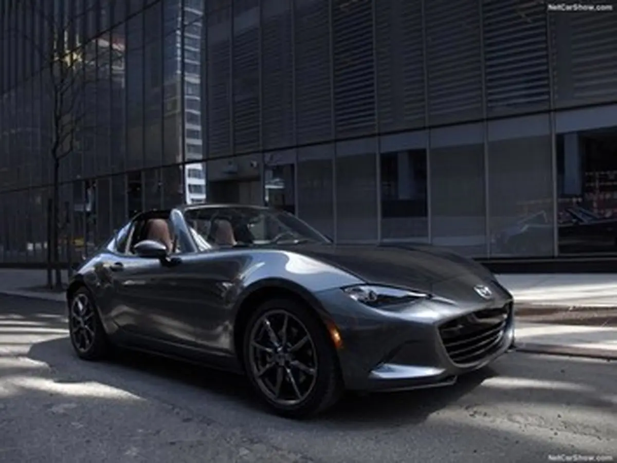 رونمایی از محصول جدید مزدا/تصاویر