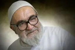 پشت پرده پرداخت میلیاردی یک خواننده لس آنجلسی به آیت الله منتظری + جزئیات