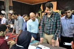 حضور علی ضیا در انتخابات / عکس
