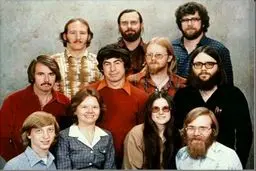 40 برگ از 40 سالگی مایکروسافت+عکس