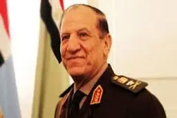 یک نظامی رقیب ژنرال السیسی شد