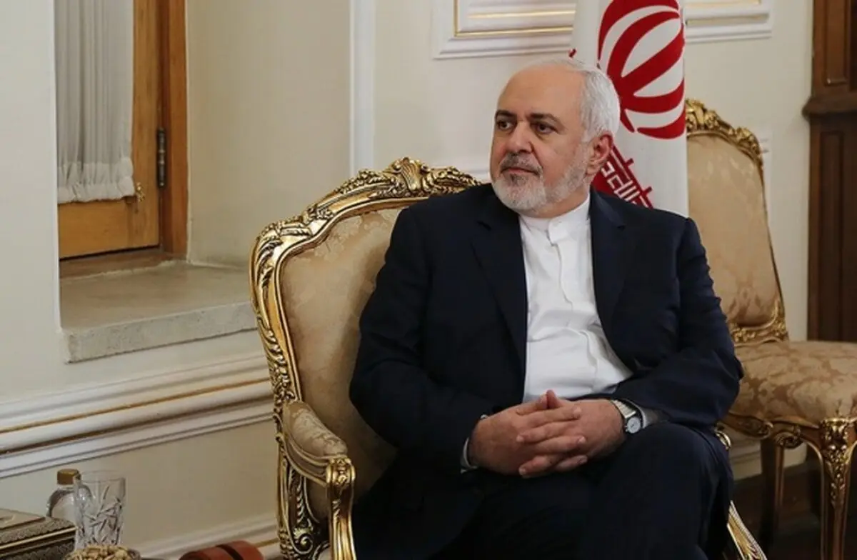 کیهان نگران شد/ این بار از نامزدی ظریف برای 1400
