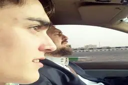 رانندگی سید حسن خمینی در اتوبان قم تهران /عکس