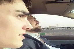 رانندگی سید حسن خمینی در اتوبان قم تهران /عکس