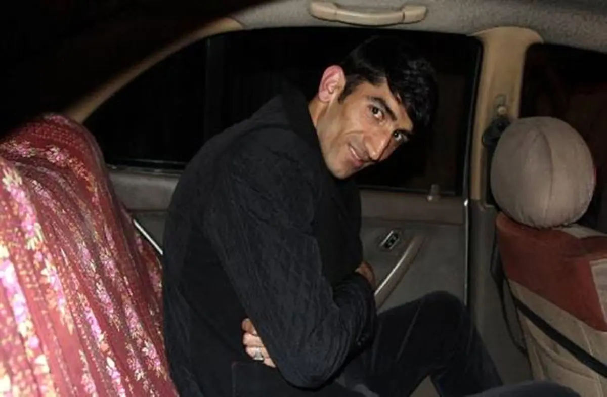 ماشین جالبی که بیرانوند با آن به پرسپولیس رفت +عکس