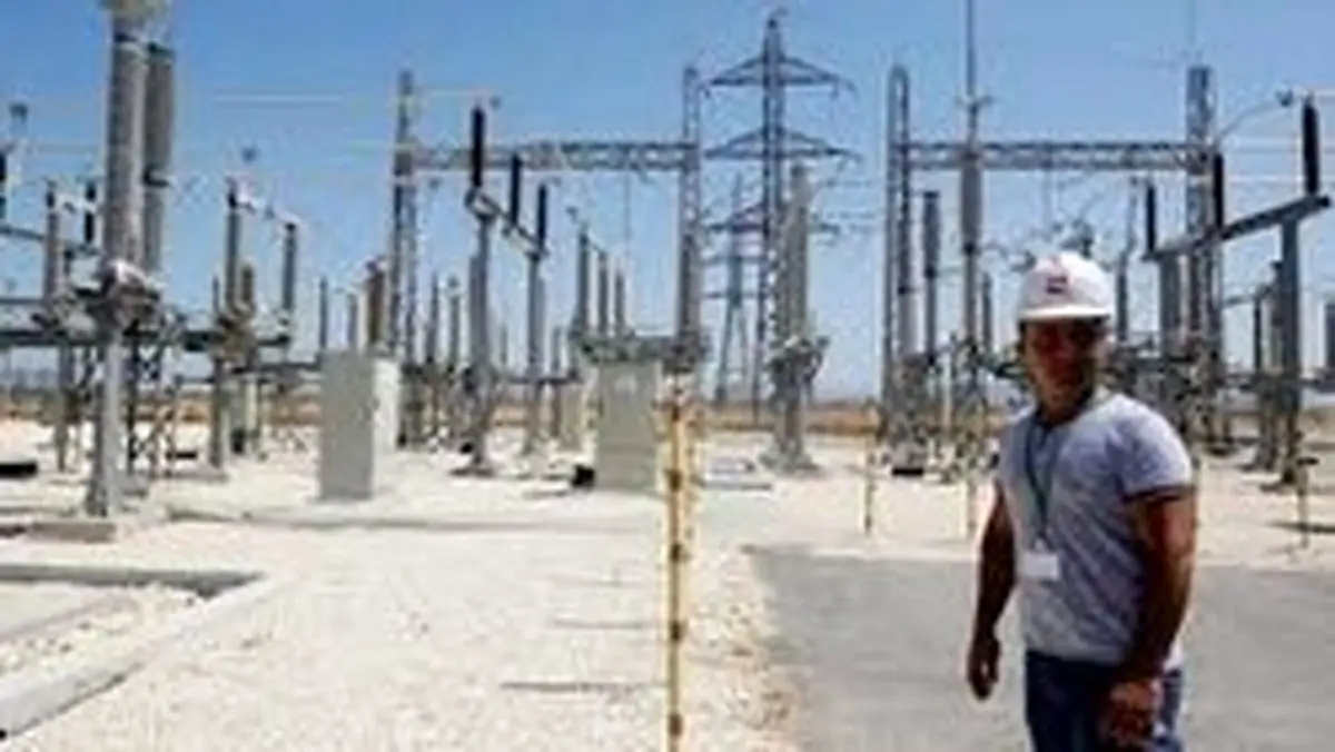 طرح اسرائیلی برای احداث یک شبکه برق در کرانه باختری برای اولین بار