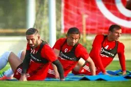 واکنش جالب علیپور به انتخاب امید ابراهیمی به عنوان مرد سال فوتبال + عکس