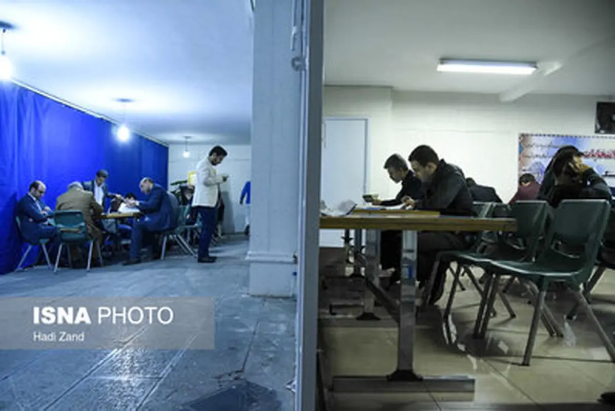 حواشی دومین روز ثبت‌نام انتخابات شوراها/تصاویر