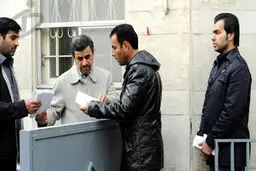 اقدام عجیب احمدی نژاد در محله نارمک تهران!