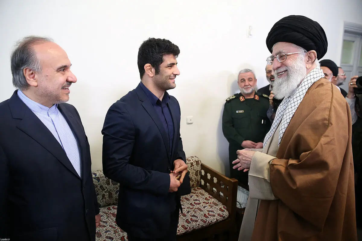 دیدار علیرضا کریمی با رهبر انقلاب/تصاویر