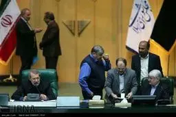 حاشیه‌های صحن علنی مجلس به روایت تصویر