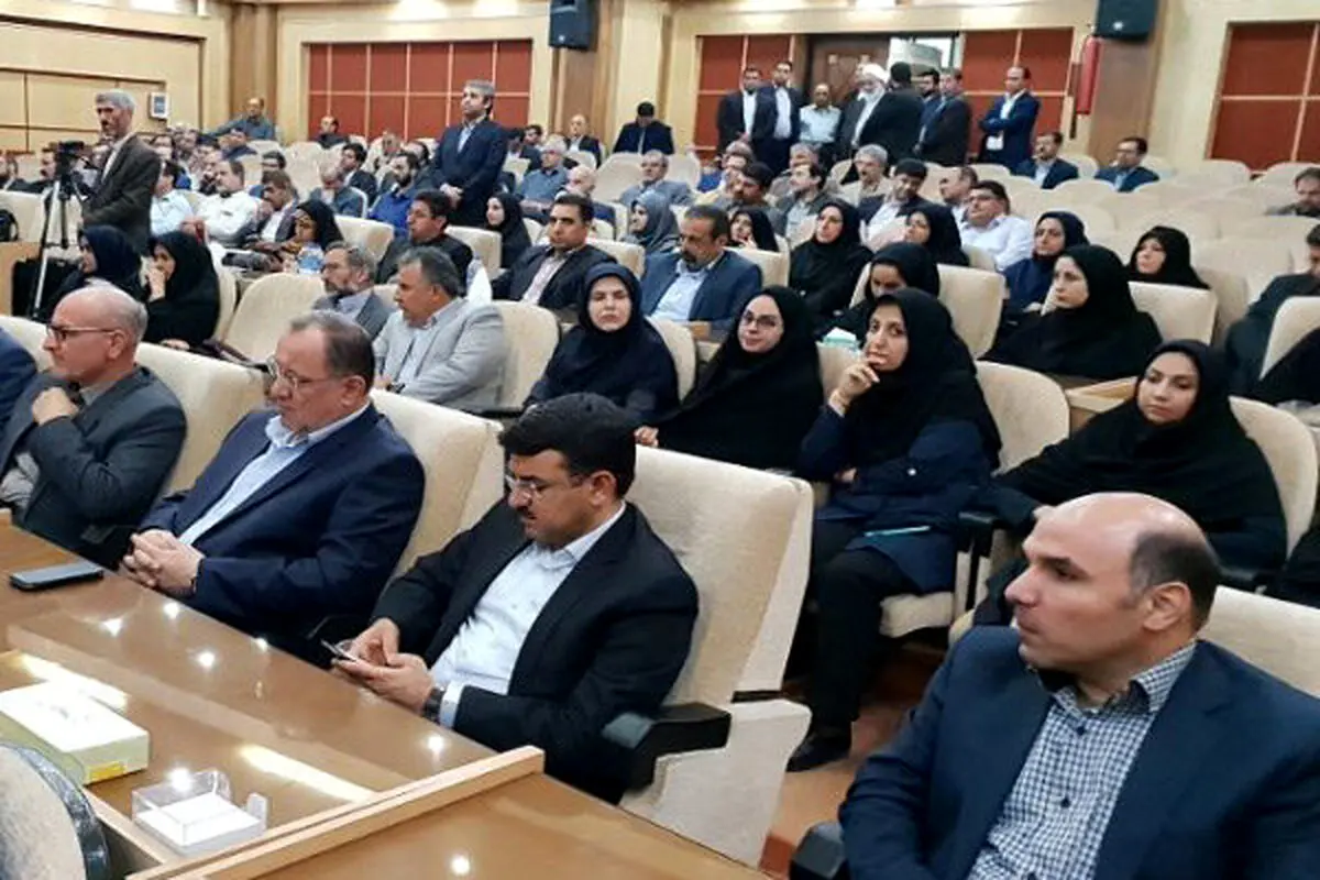 نماینده قزوین: وزارت اطلاعات برای ساماندهی فضای مجازی اقدام کند