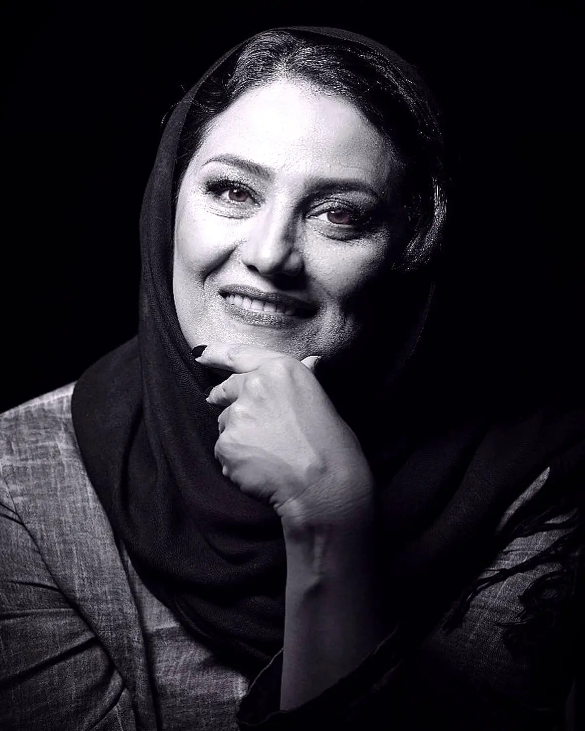 عکس سیاه و سفید از شبنم مقدمی