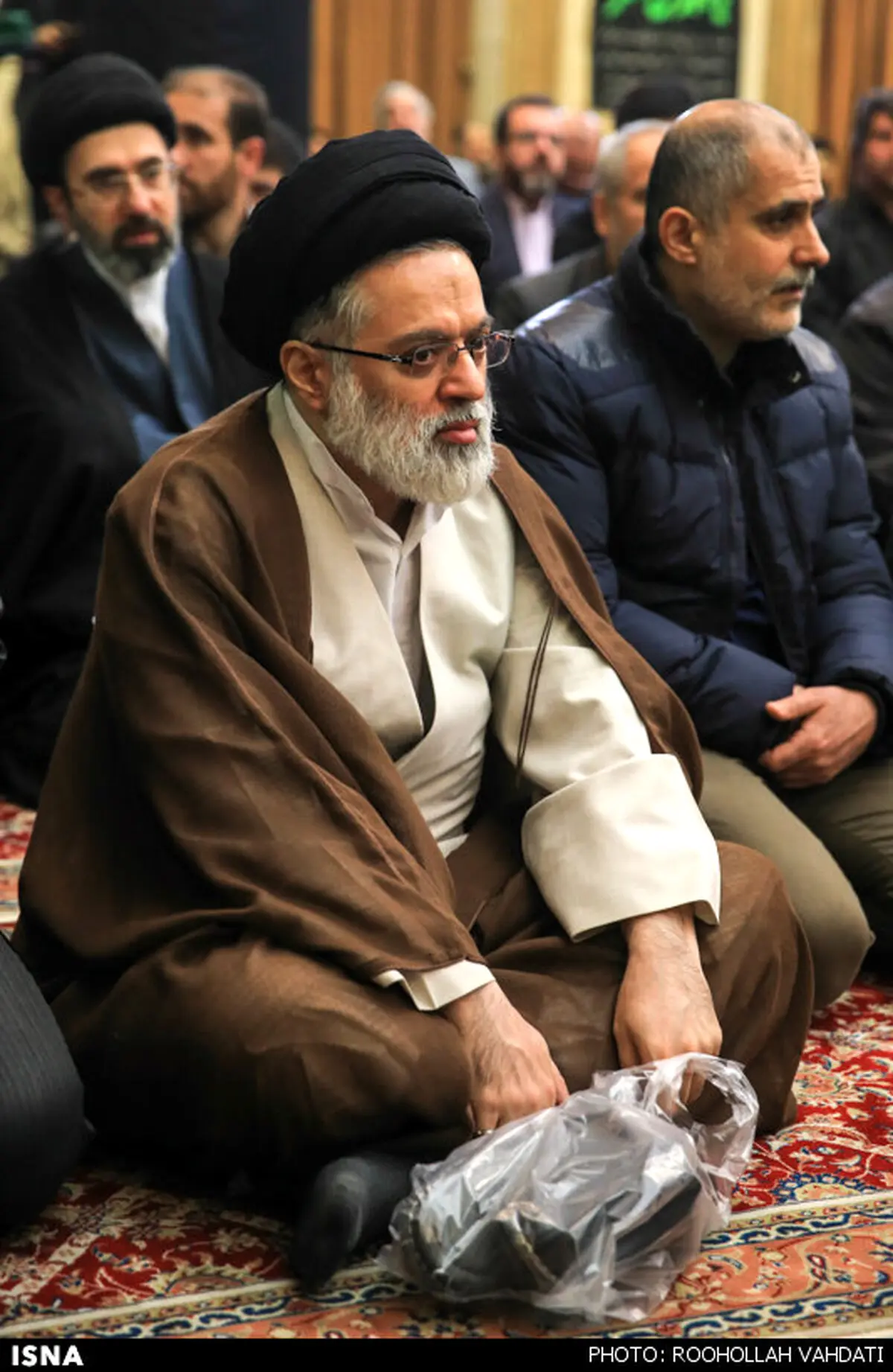 حضور 2 فرزند رهبری در مراسم ختم سلحشور/ عکس