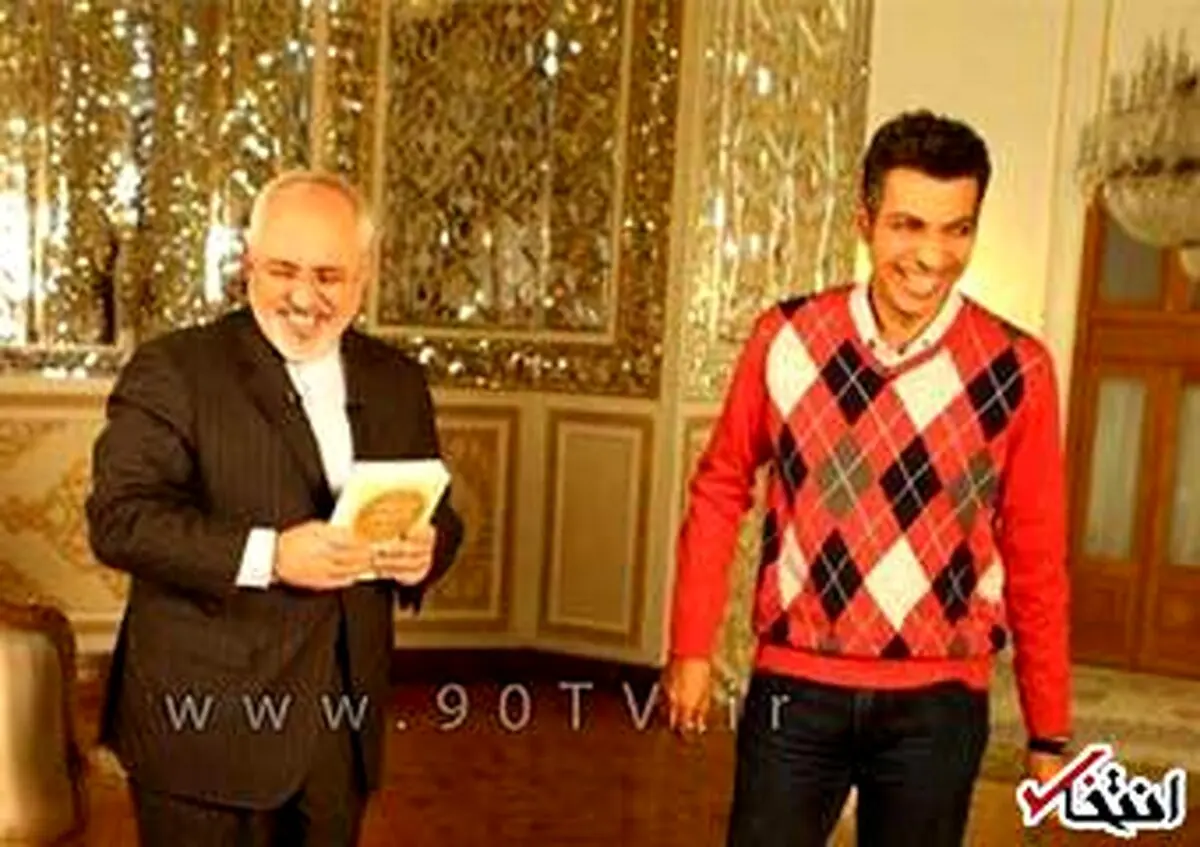 مخالفت سرافراز با پخش مصاحبه ظریف در «نود»/ پیامک ظریف به فردوسی پور: «شنیدم فشار آوردند، از طرف من هیچ نگران نباشید، پخش نشدن مصاحبه اصلا برای من مهم نیست. بی جهت درگیر نشوید»