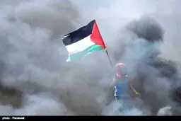 ادامه درگیری در نوار غزه در پی انتقال سفارت امریکا/تصاویر