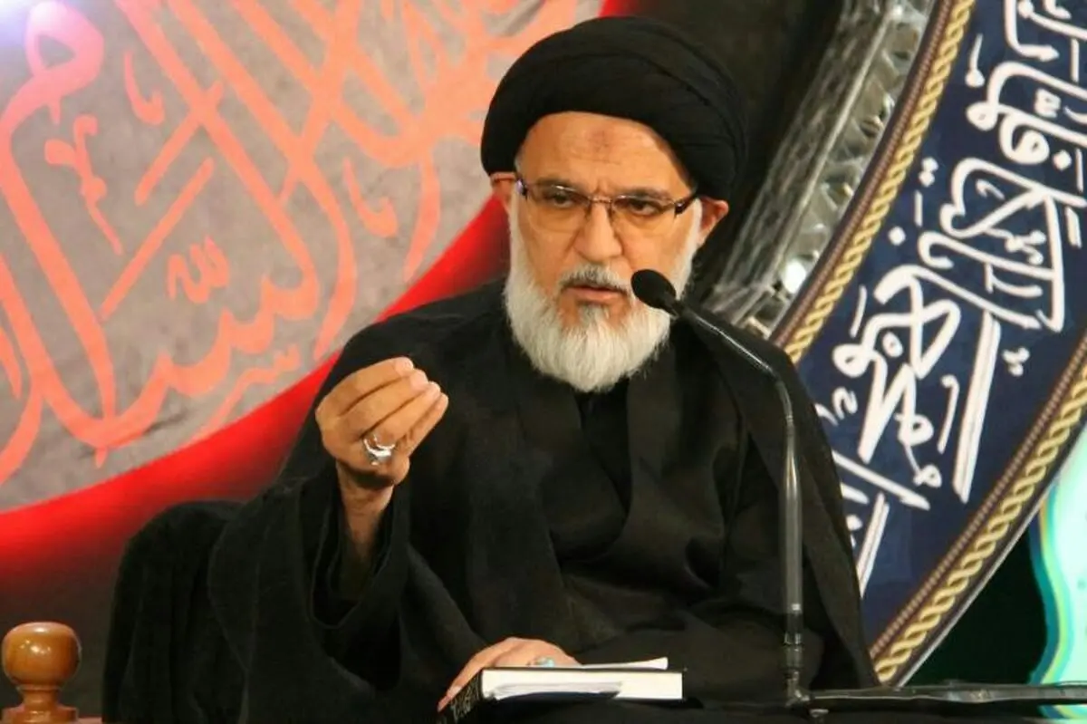 سومین رهبر انقلاب انتخاب شد