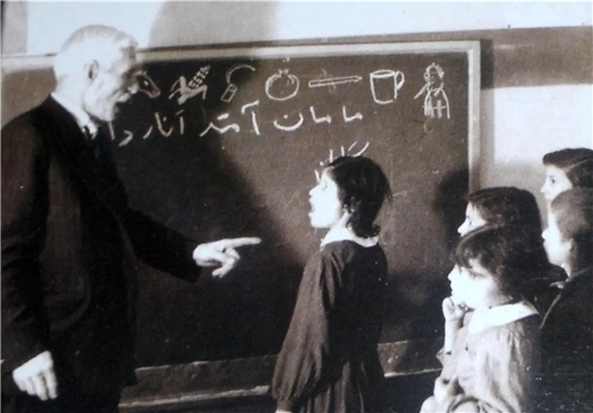 عکس: کلاس درس جبار باغچه‌بان