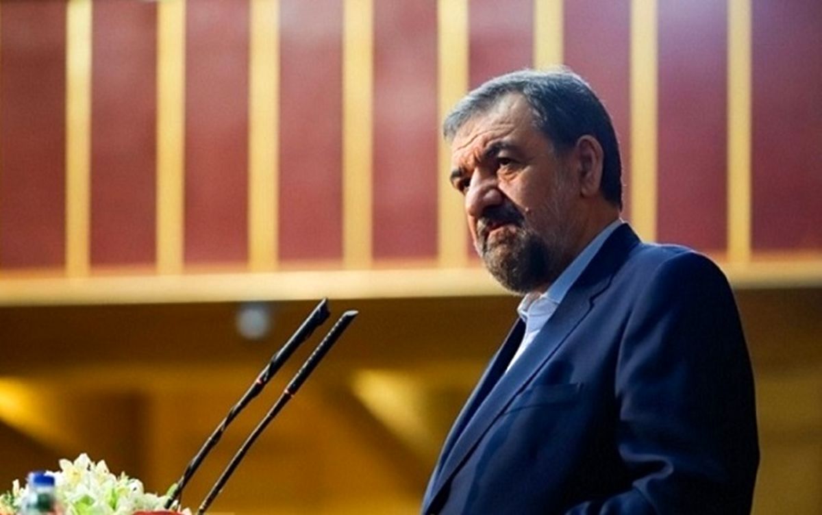واکنش تند محسن رضایی به تحریف نظر رهبر انقلاب درباره رفع تحریمها