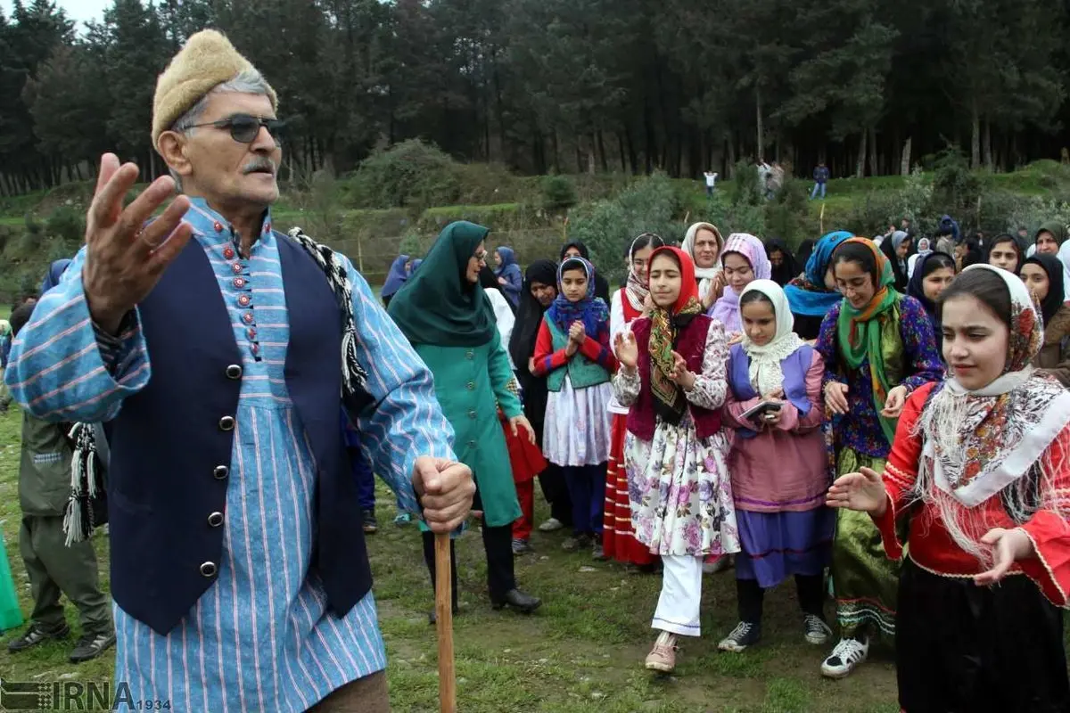 تصاویری از آیین نوروز خوانی در شمال کشور