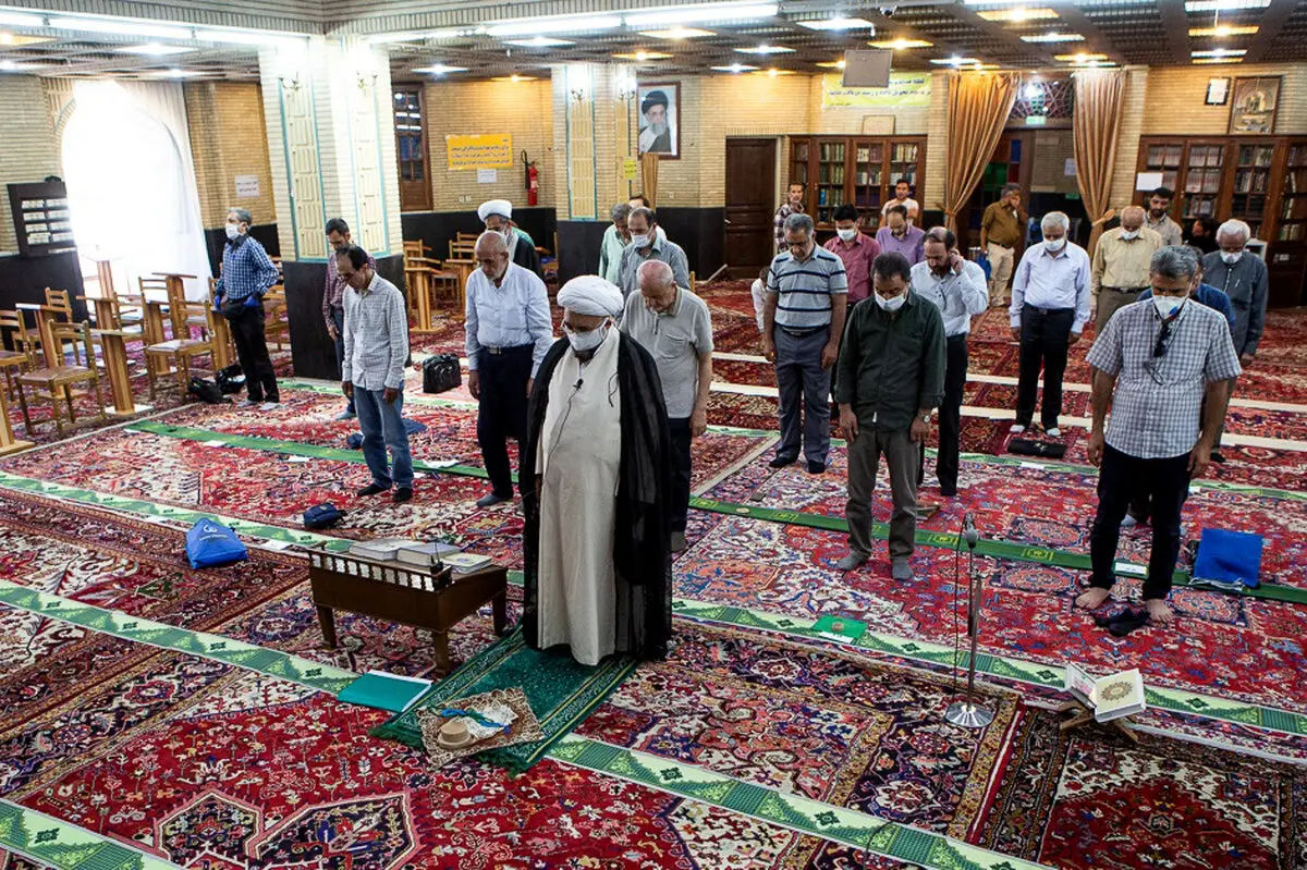 بازگشایی مساجد بعد از دو ماه و نیم + عکس