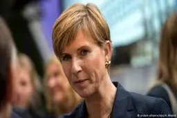 ثروتمندترین زن آلمان 100 میلیون یورو به سازمان‌های خیریه و پناهجویان سوری کمک می‌کند