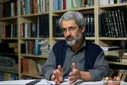 سلیمی‌نمین درگفت و گو با نامه نیوز : چرا نباید به تتلو فرصت بازگشت و اصلاح را بدهیم؟ / ارتباط اصولگرایان با امثال تتلو باید از قبل برقرار می شد نه حالا / رئیسی و تتلو به صورت اتفاقی همدیگر را در فرودگاه دیده اند/ باید با تتلوها وارد دیالوگ شویم
