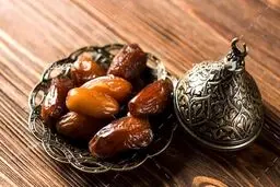 خواص شگفت انگیز خرما و چند توصیه درباره مصرف آن
