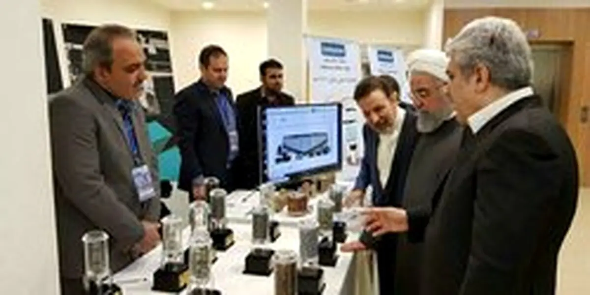 بازدید رئیس جمهور از نمایشگاه دستاوردهای شرکت های دانش بنیان