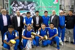 بازگشت اعضای تیم ملی کشتی فرنگی به ایران/ تصاویر