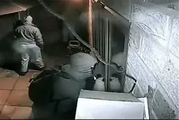 سرقت نافرجام سارقان از بانک تجارت بجنورد+ عکس