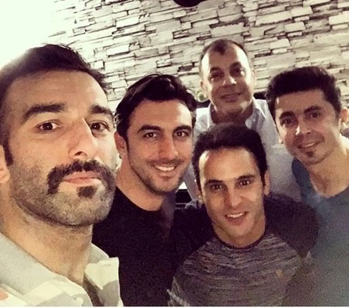 سلفی استقلالی‌ها در جشن تولد!/ عکس