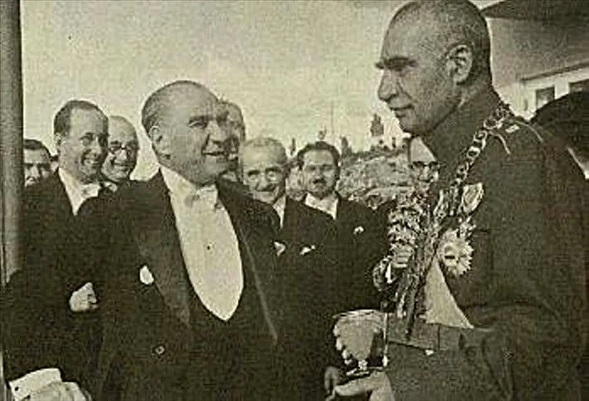 اردوغان، وارث آتاتورک و سلطان عبدالحمید/ آیا سرانجام کار ما و ترکیه به درگیری می‌رسد؟