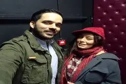 تصویری از سحر قريشى در كنار برادر مدافع حرمش