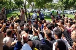 رئیس در شهر ری رای داد/ عکس