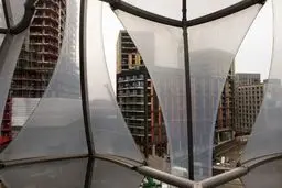 ترامپ سفارت ۱.۳ میلیارد دلاری آمریکا در لندن را افتتاح می‌کند + عکس