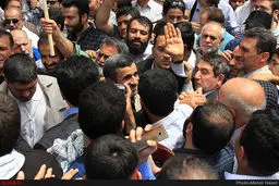 ازدحام جمعیت در کنار احمدی نژاد در راهپیمایی روز قدس/ عکس