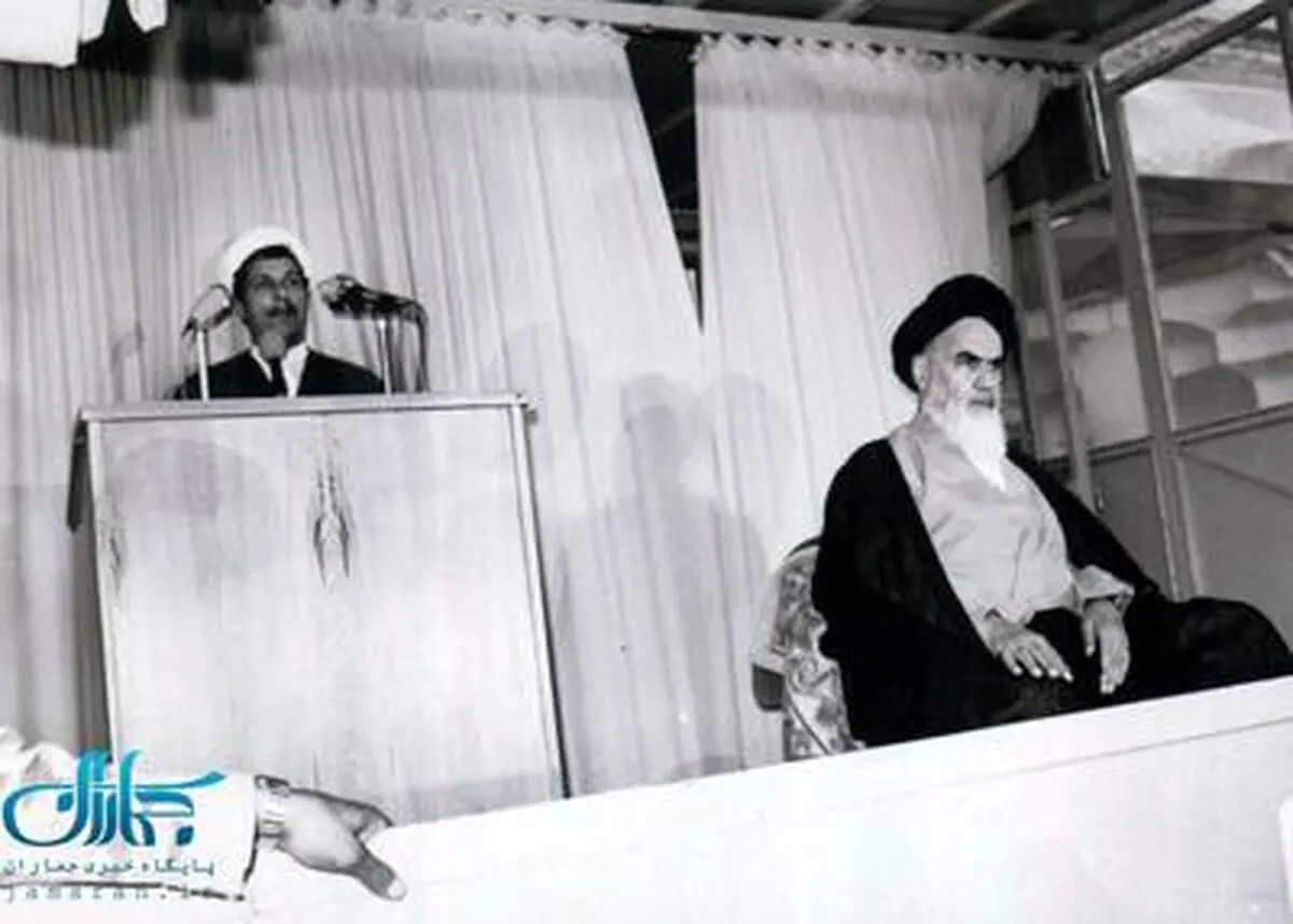 عکسی تاریخی از آیت‌الله هاشمی در کنار امام خمینی!