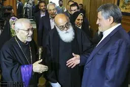 تصاویری از حواشی جلسه شورای شهر تهران با حضور اسقف اعظم