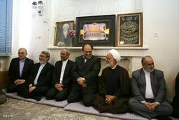 چه کسانی روحانی را در سفر قم همراهی می‌کنند؟/عکس